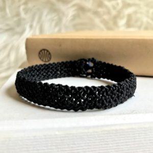 Pulsera Zahir Macramé Negra