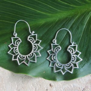 Aros Tara Flor de Loto plateados