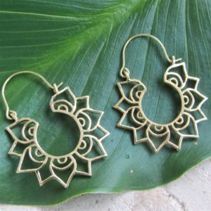 Aros Tara Flor de Loto dorados