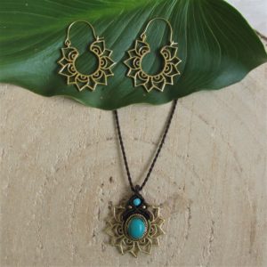 Conjunto Tara Flor de Loto con Turquesa (dorado)